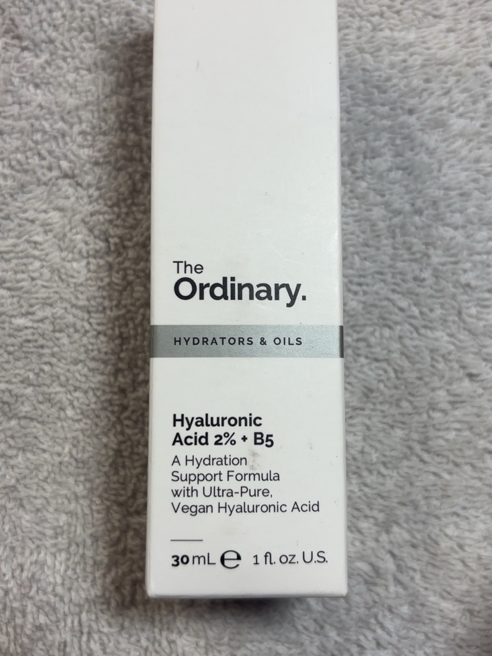 The Ordinary Hyaluronic Acid 2% + B5 Serum - White